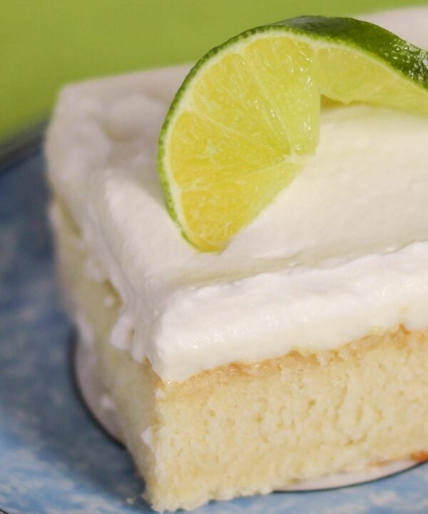This sweet and tangy Lime Poke Cake is a perfect cake recipe for key lime pie lovers! #dessert #pokecake #lime #cake